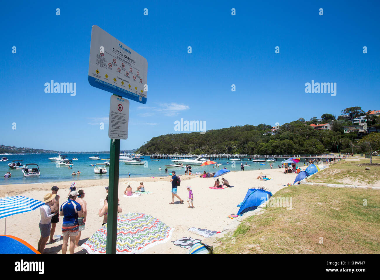 Clifton Gardens Reserve Beach a Chowder Bay nel Sydney National Park, New South Wales, Australia Foto Stock