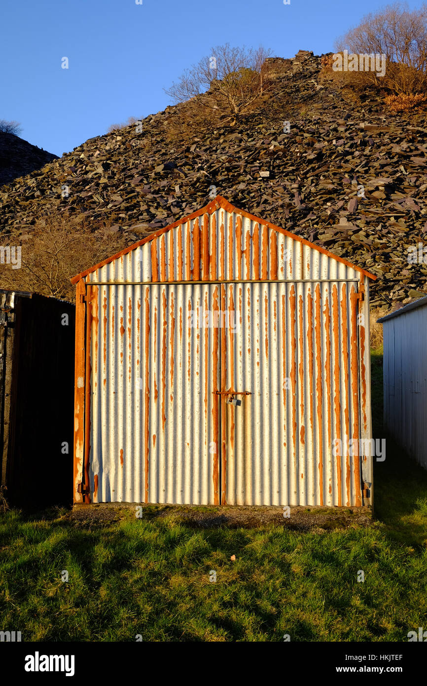Ondulato ferro-shed Foto Stock