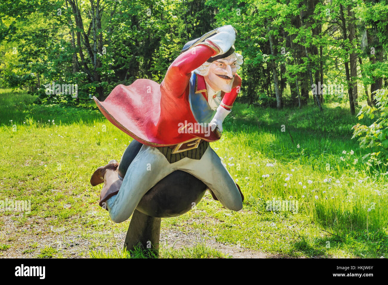 La figura del barone Munchausen si trova a Dunte, Liepupe comune, Vidzeme (Livonia), Lettonia, Paesi Baltici, Europa Foto Stock