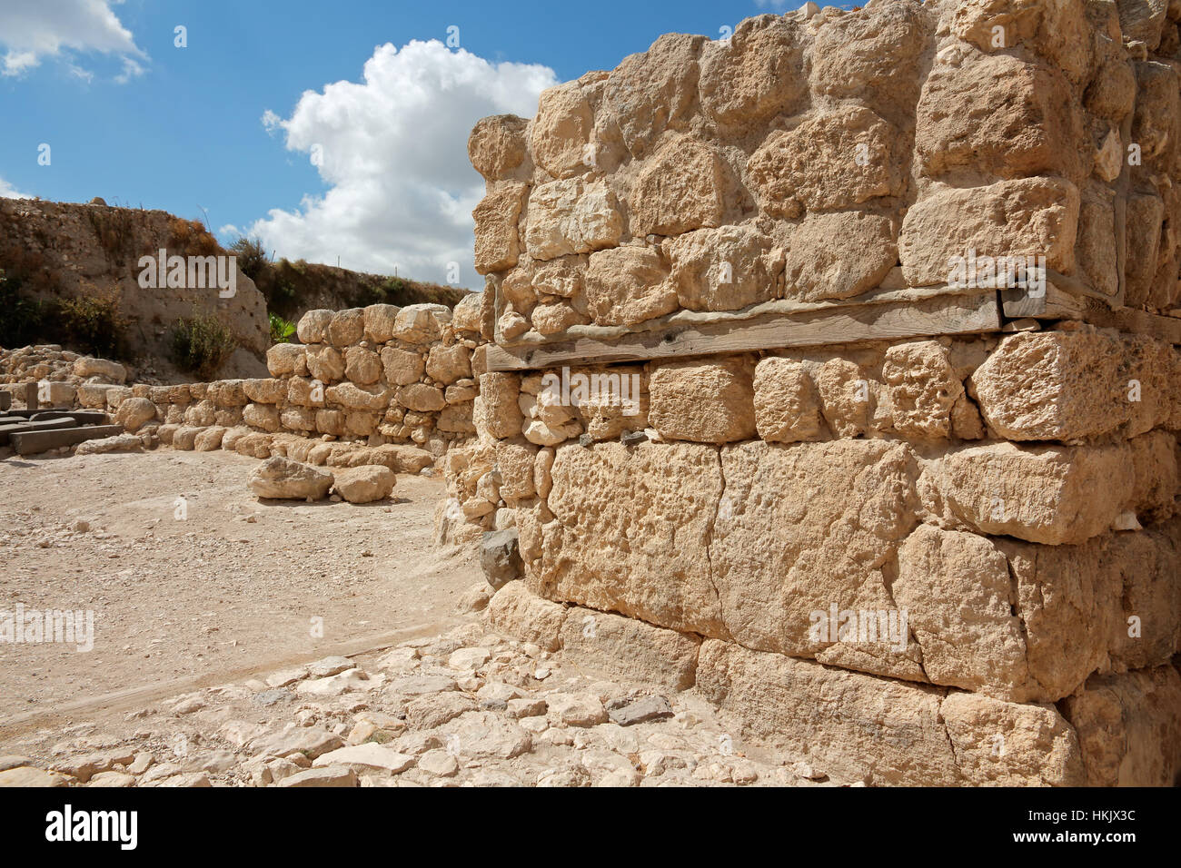 Rovine presso la Tel Meghiddo national park - un lavoro UNESCO patrimonio dell'umanità, nel nord di Israele Foto Stock