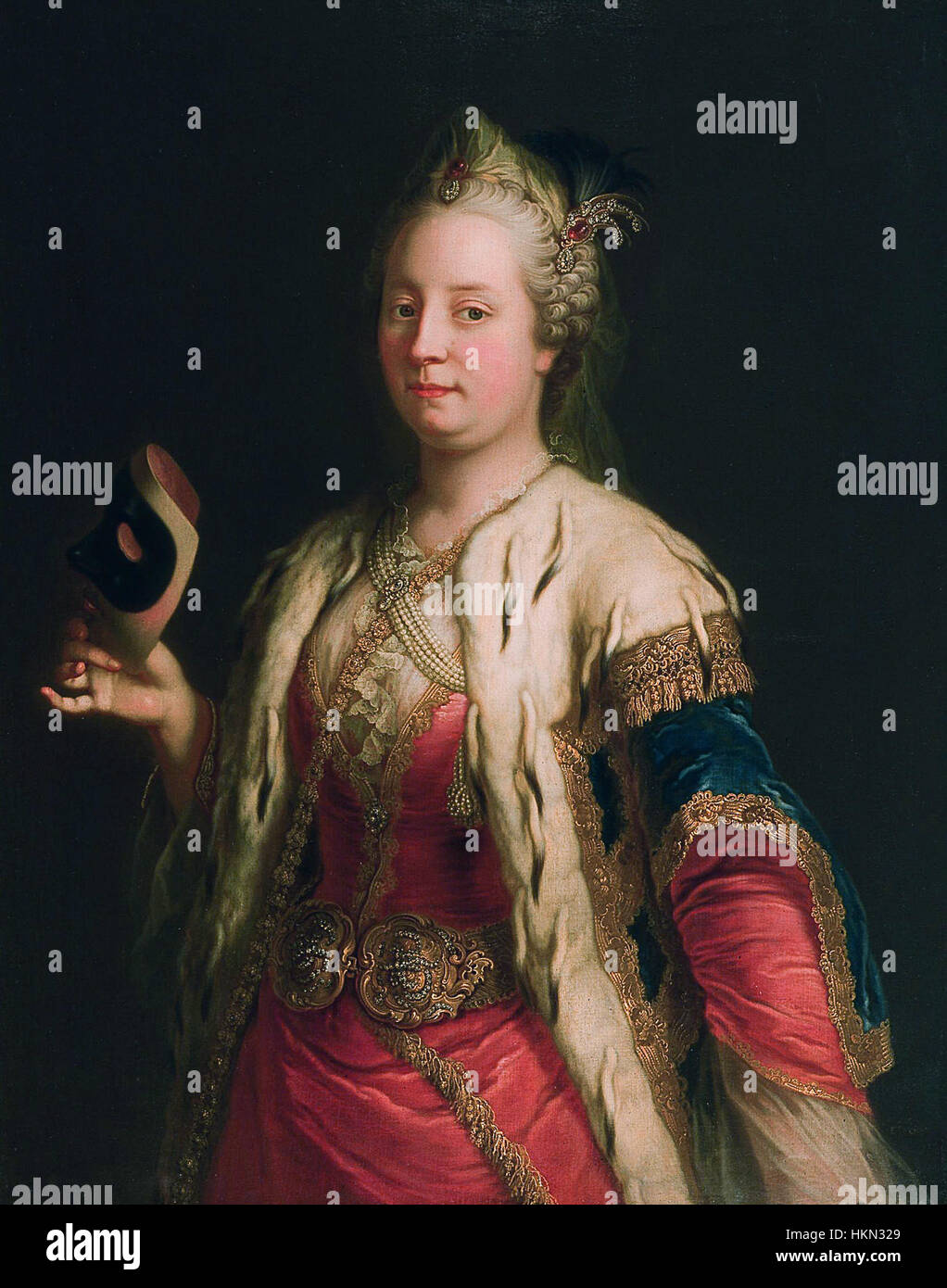 Un dipinto storico intitolato "MariaTheresia Maske", che mostra un ritratto dell'imperatrice Maria Teresa, evidenziando il suo ruolo significativo nella storia europea durante il XVIII secolo. Foto Stock