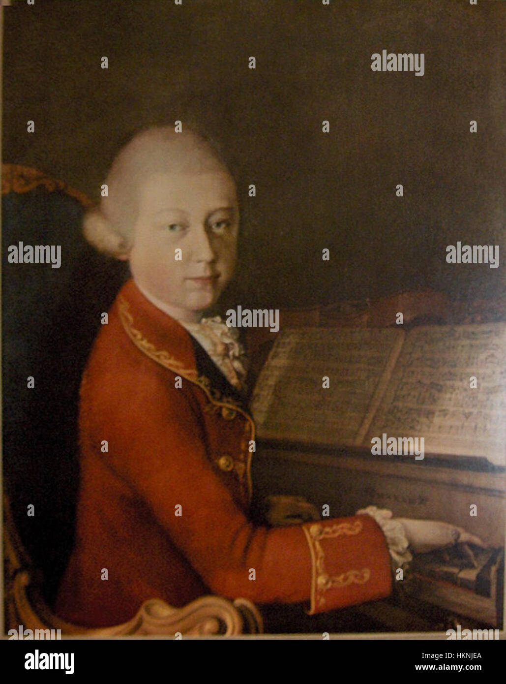 Questo dipinto, *Mozart at Melk*, ritrae il famoso compositore Wolfgang Amadeus Mozart durante il suo soggiorno presso l'Abbazia di Melk in Austria. L'opera d'arte riflette il legame tra Mozart e l'abbazia, evidenziando il tempo del compositore nella regione e il suo contributo alla musica. Foto Stock