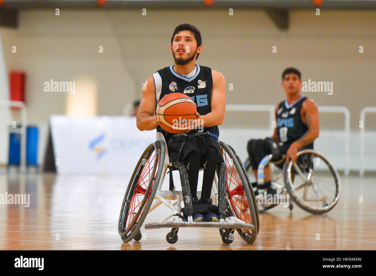 Buenos Aires, Argentina. 27 gen, 2017. Brasile - Argentina basket in carrozzella gioco durante le Americhe Championship 2017. Foto Stock