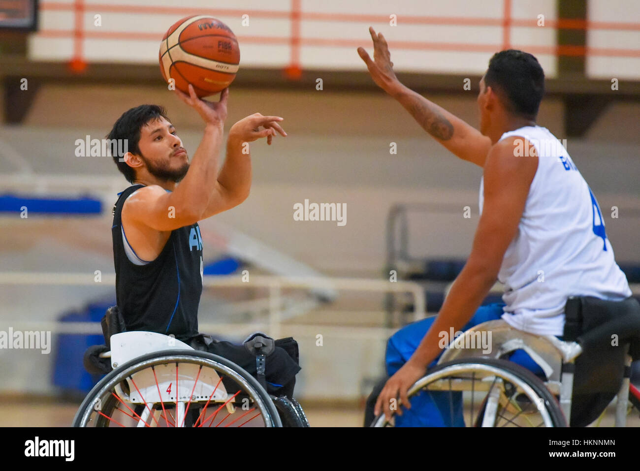 Buenos Aires, Argentina. 27 gen, 2017. Brasile - Argentina basket in carrozzella gioco durante le Americhe Championship 2017. Foto Stock