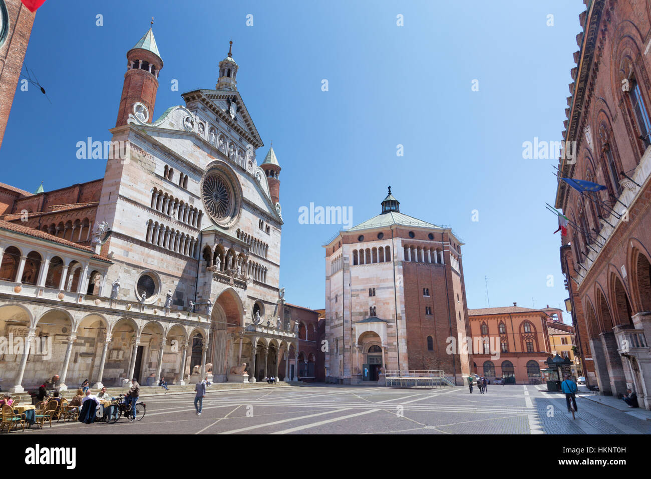 CREMONA, Italia - 24 Maggio 2016: la cattedrale Assunzione della Beata Vergine Maria. Foto Stock