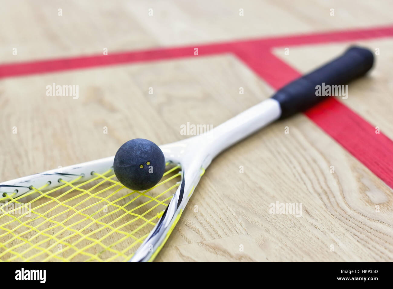 Racchette da squash e la sfera Foto Stock