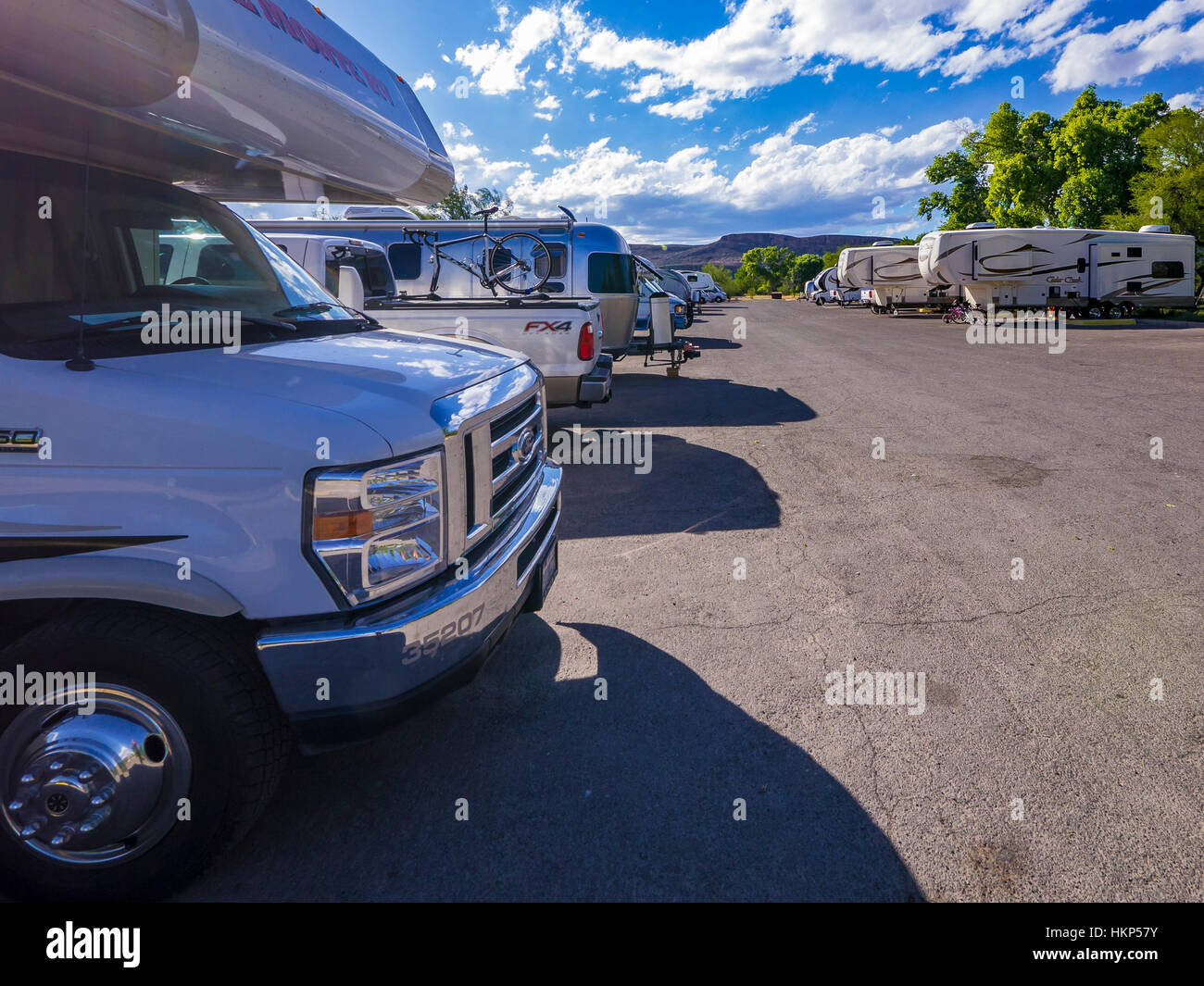 Rio Grande villaggio RV full-hookup campeggio, parco nazionale di Big Bend, Texas. Foto Stock