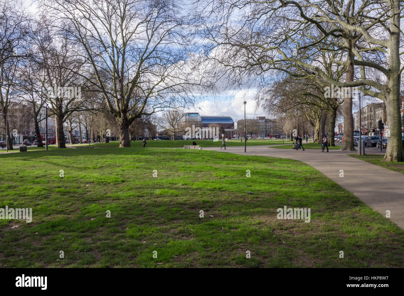 Shepherds Bush Green nella zona ovest di Londra. Foto Stock