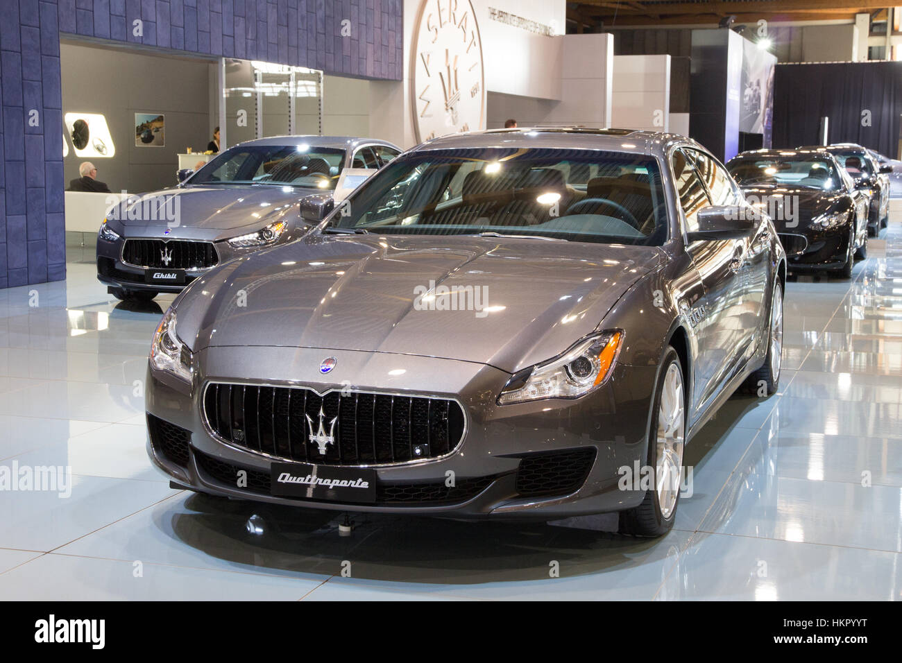 Bruxelles - Jan 12, 2016: Maserati Quattroporte su display a Bruxelles Motor Show. Foto Stock