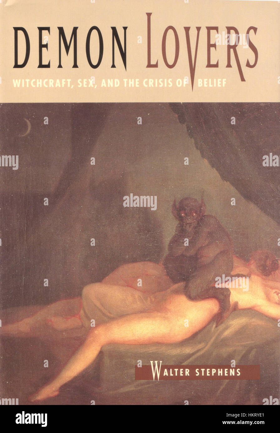 La copertina di "Demon Lovers" presenta una rappresentazione sorprendente e surreale dei temi esplorati nel libro. L'opera d'arte incorpora immagini oscure e fantastiche, che risuonano con l'esplorazione dell'amore, del desiderio e degli elementi soprannaturali del romanzo. Foto Stock