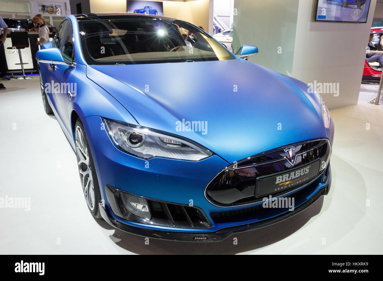 Francoforte, Germania - 16 SET 2015: Brabus Tesla Model S mostrato all'IAA 2015. Foto Stock