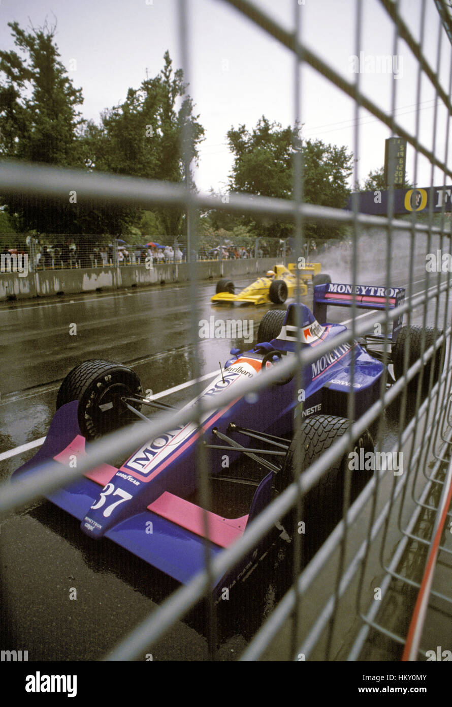 1989 giapponese Nakajima Lotus 101 4 & abbandonato J-J. Lehto finlandese di minerale di Onyx-1 Adelaide GP australiano FL Foto Stock