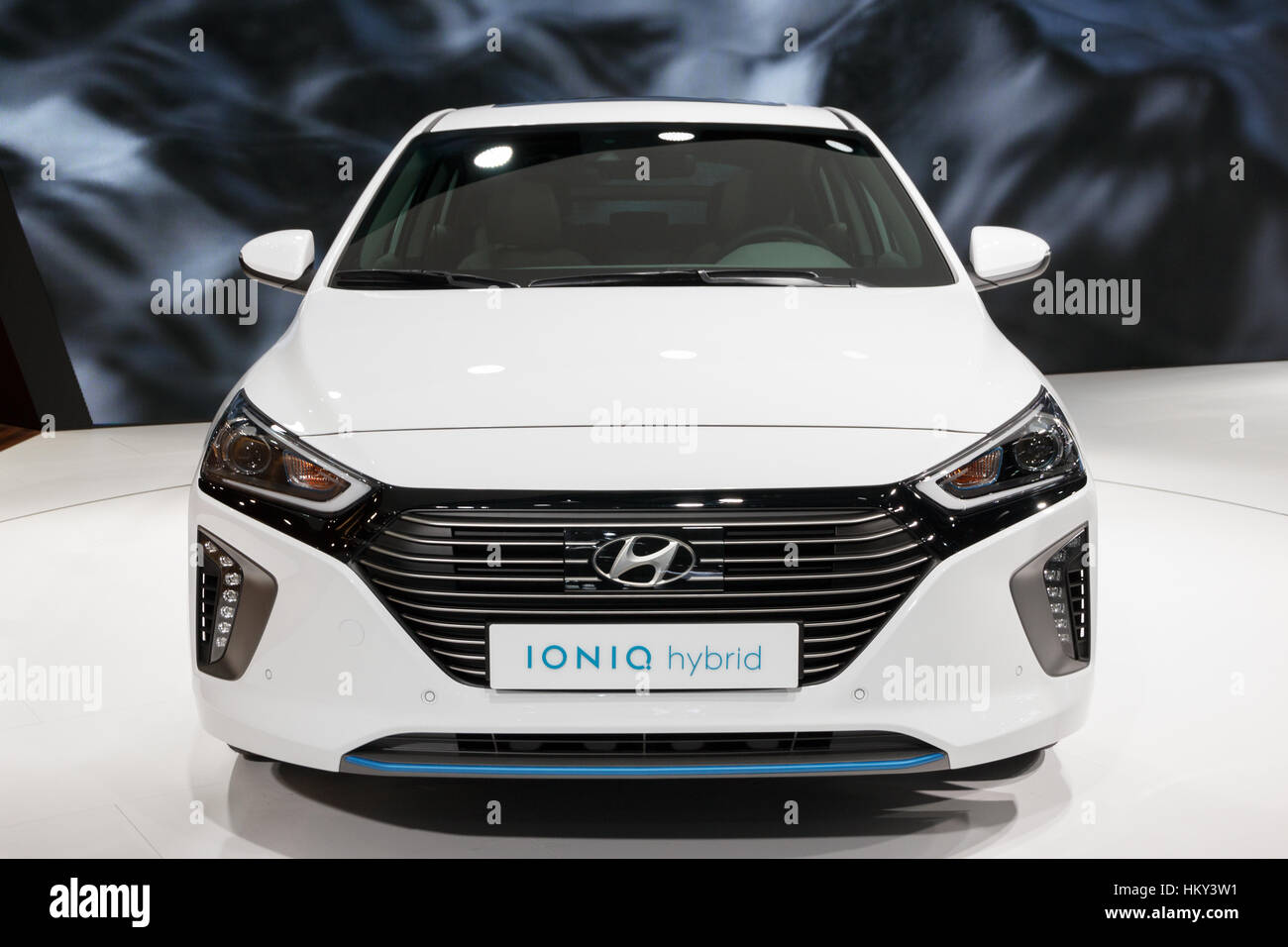 Ginevra, Svizzera - 2 Marzo 2016: Nuova 2017 Hyundai IONIQ presentato al 86º Salone Internazionale di Ginevra a Palexpo, Ginevra. Foto Stock