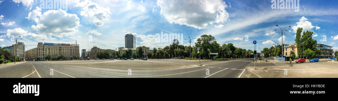 Bucarest, Romania - 28 Maggio 2016: vista panoramica di Piazza Vittoria, incrocio principale nel centro di Bucarest di alcune delle strade principali Calea Victor Foto Stock