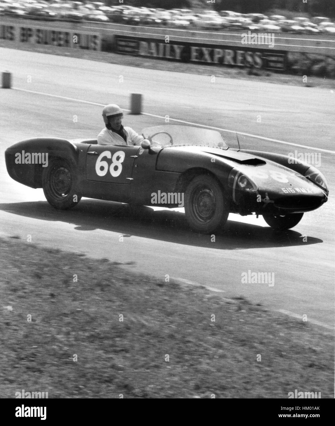 R.J Hudson guida Ashley a Silverstone. 27 Maggio 1961 Foto Stock