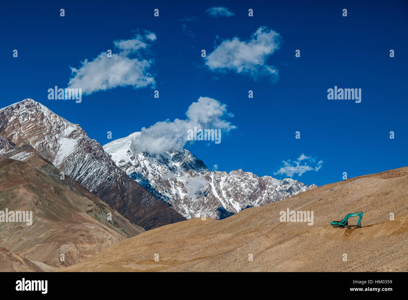 Paesaggio intorno a Karakoram autostrada, Xinjiang Autonomous Regione, Cina. Foto Stock