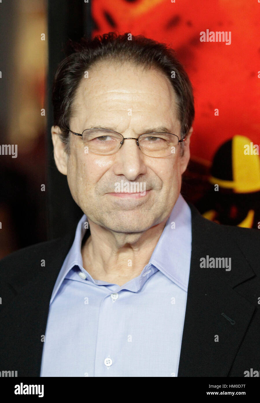 David Milch arriva alla premiere del dramma di HBO serie 'fortuna' a Hollywood, in California, il 25 gennaio 2012. Foto di Francesco Specker Foto Stock