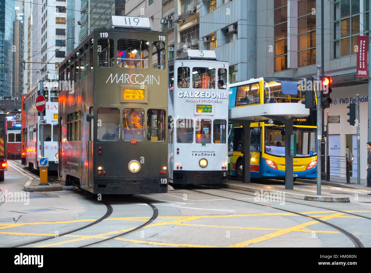 I tram in Hong Kong. Mong Kok distretto. Asia. Foto Stock