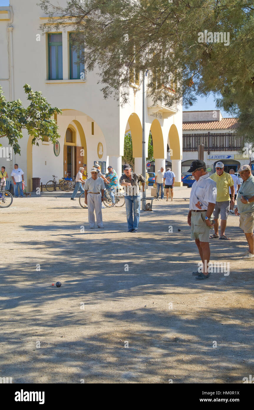 Bocce nel sud della Francia nella luce del sole. Sts Marie de la Mare, Camargue. Foto Stock