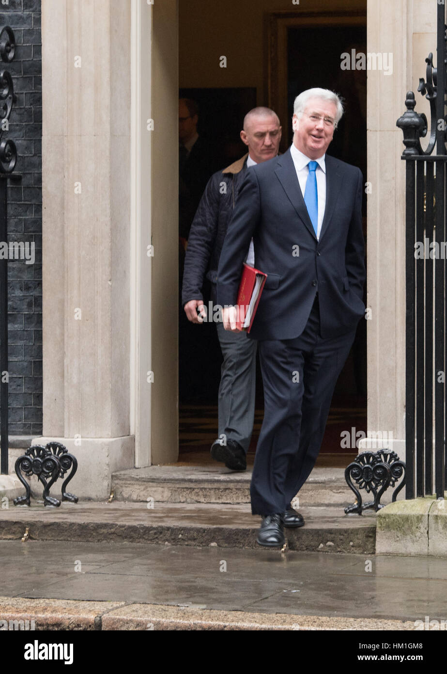 Londra, Regno Unito. 31 gennaio, 2017. Sir Michael Fallon, foglie 10 di Downing Street per il dibattito Brexit Credito: Ian Davidson/Alamy Live News Foto Stock