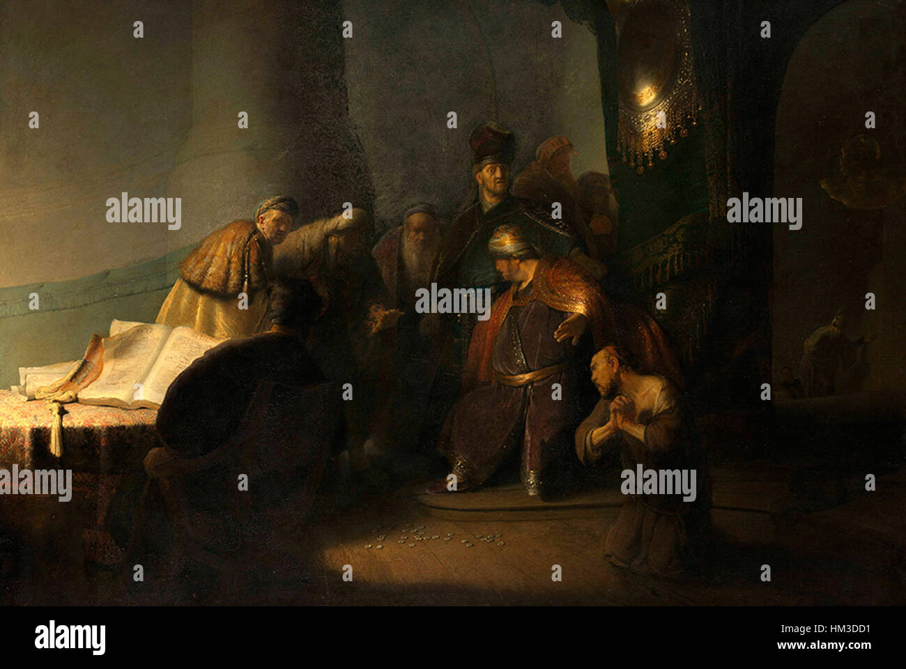 Questo dipinto raffigura il momento biblico in cui Giuda restituisce i trenta pezzi d'argento, un atto di rimorso dopo aver tradito Gesù. Il lavoro cattura il conflitto emotivo e la colpa associati a questo momento nella teologia cristiana. Foto Stock