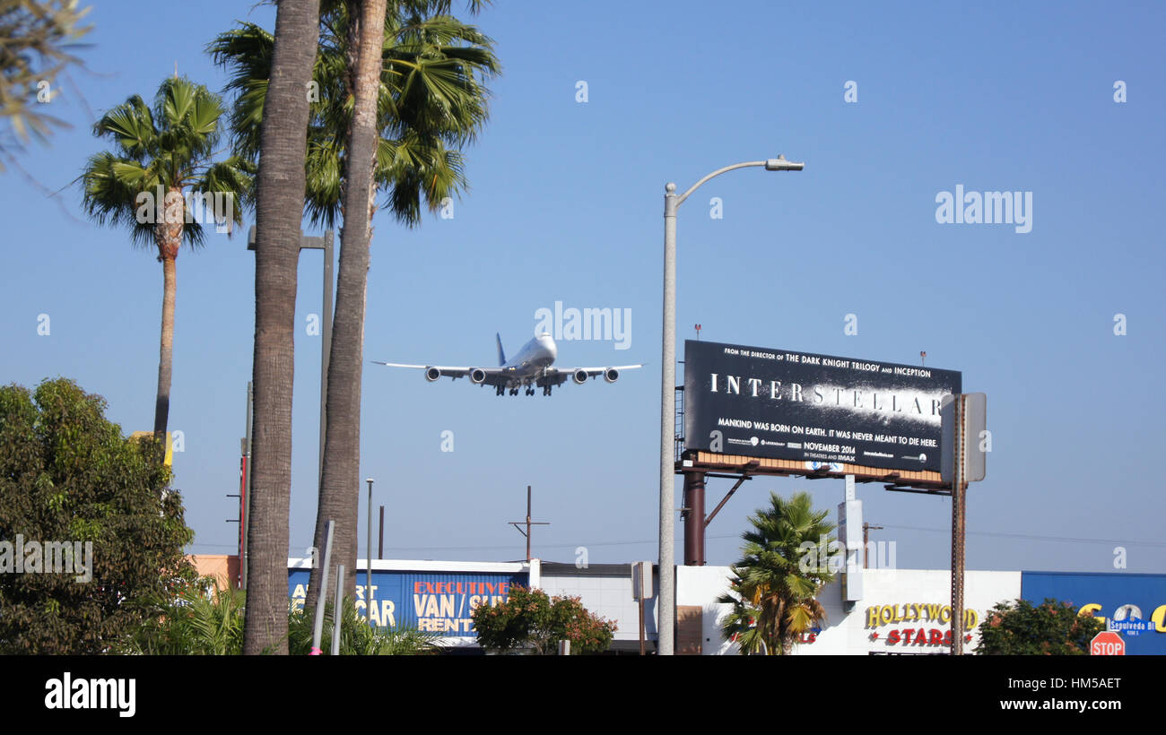 LOS ANGELES, CALIFORNIA, USA - Oct 9th, 2014: Lufthansa Boeing 747-8 MSN 37839 D-ABYP mostrato poco prima di atterrare a LA Aeroporto LAX. Foto Stock