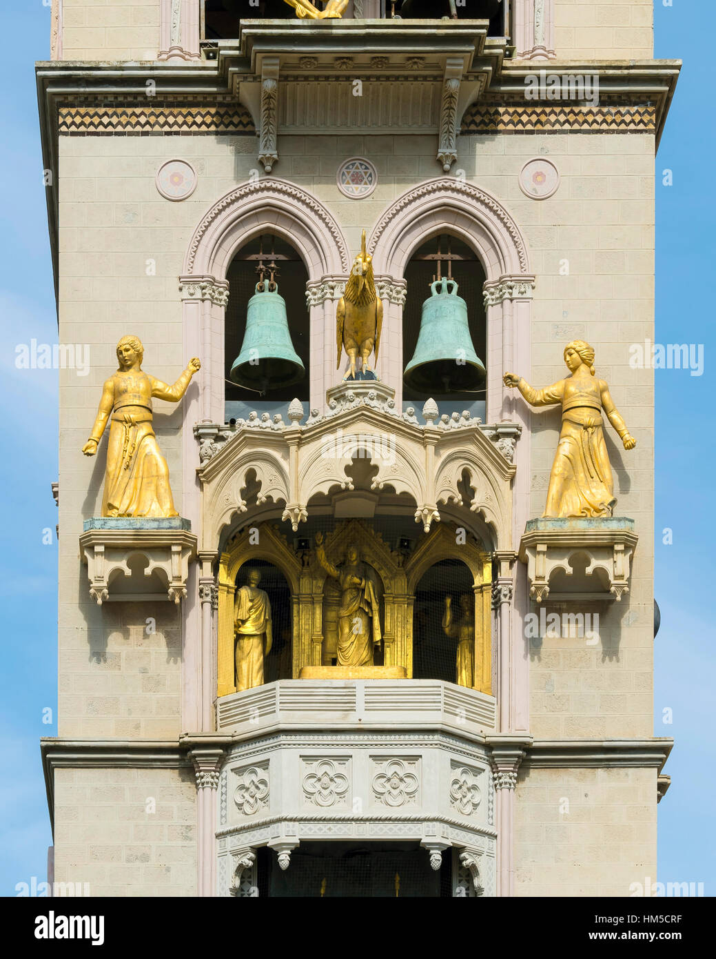 Il campanile della cattedrale, dettaglio, Maria Santissima Assunta cattedrale, Provincia di Messina, Sicilia, Italia Foto Stock