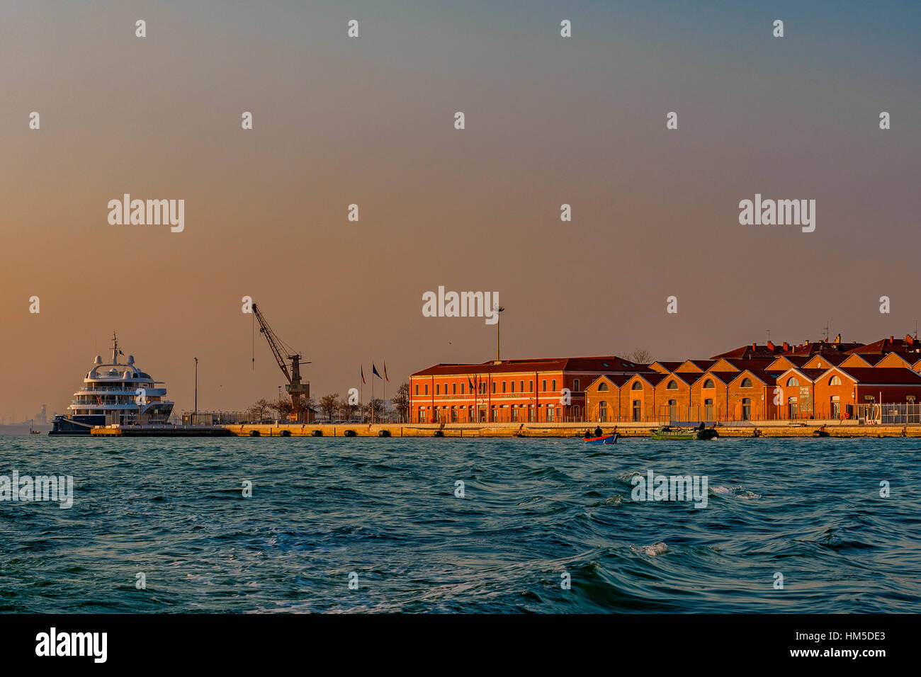 Italia Veneto Venezia Porto di Venezia Foto Stock