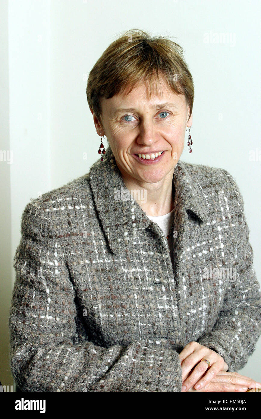 Dame Lin Homer nel 2002, poi chief executive di Birmingham City Council, poi capo del fisco e delle dogane, HMRC. Foto Stock