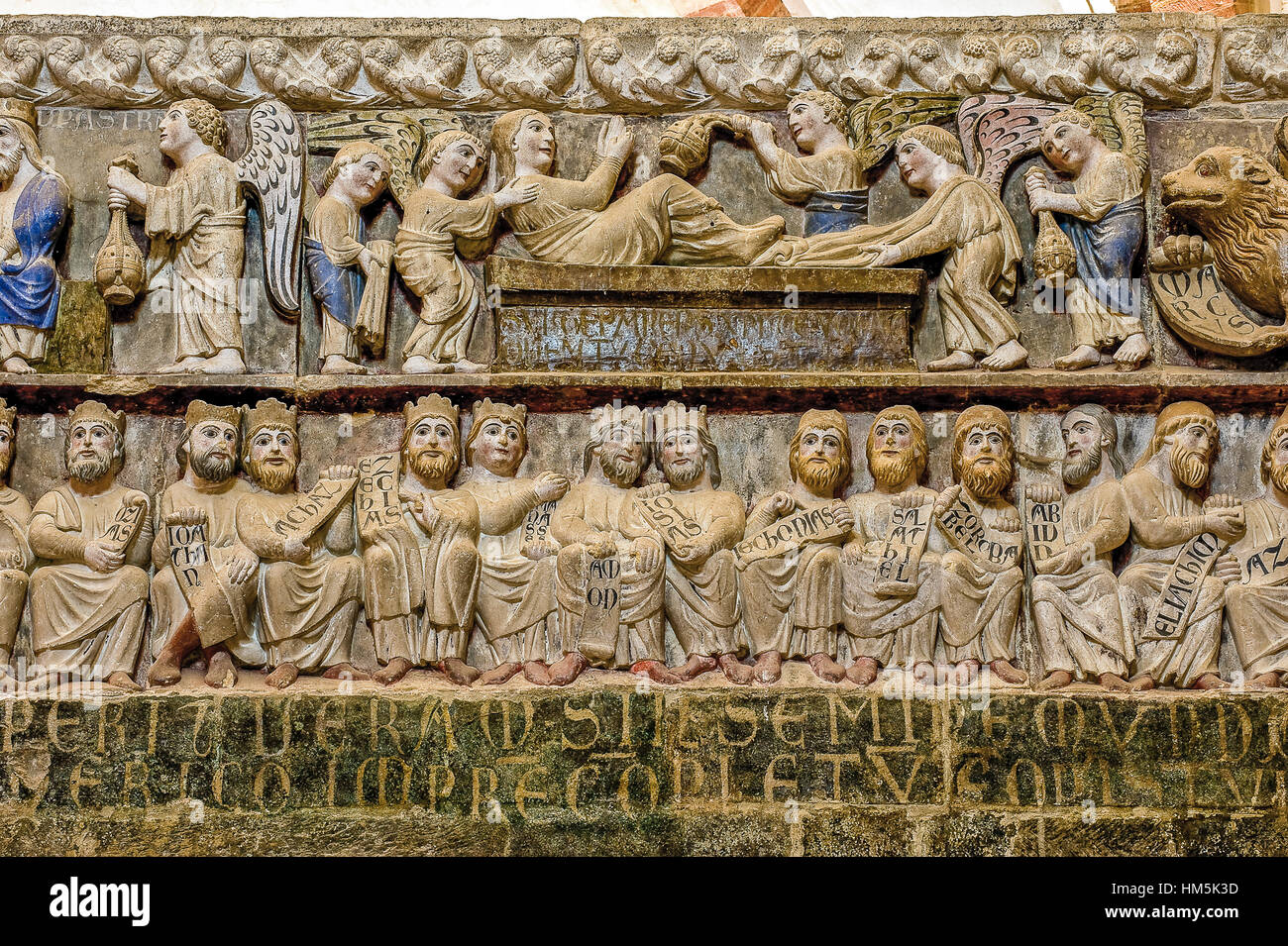 Italia Piemonte in provincia di Asti Albugnano Abbazia di Santa Maria di Vezzolano Jubè Foto Stock