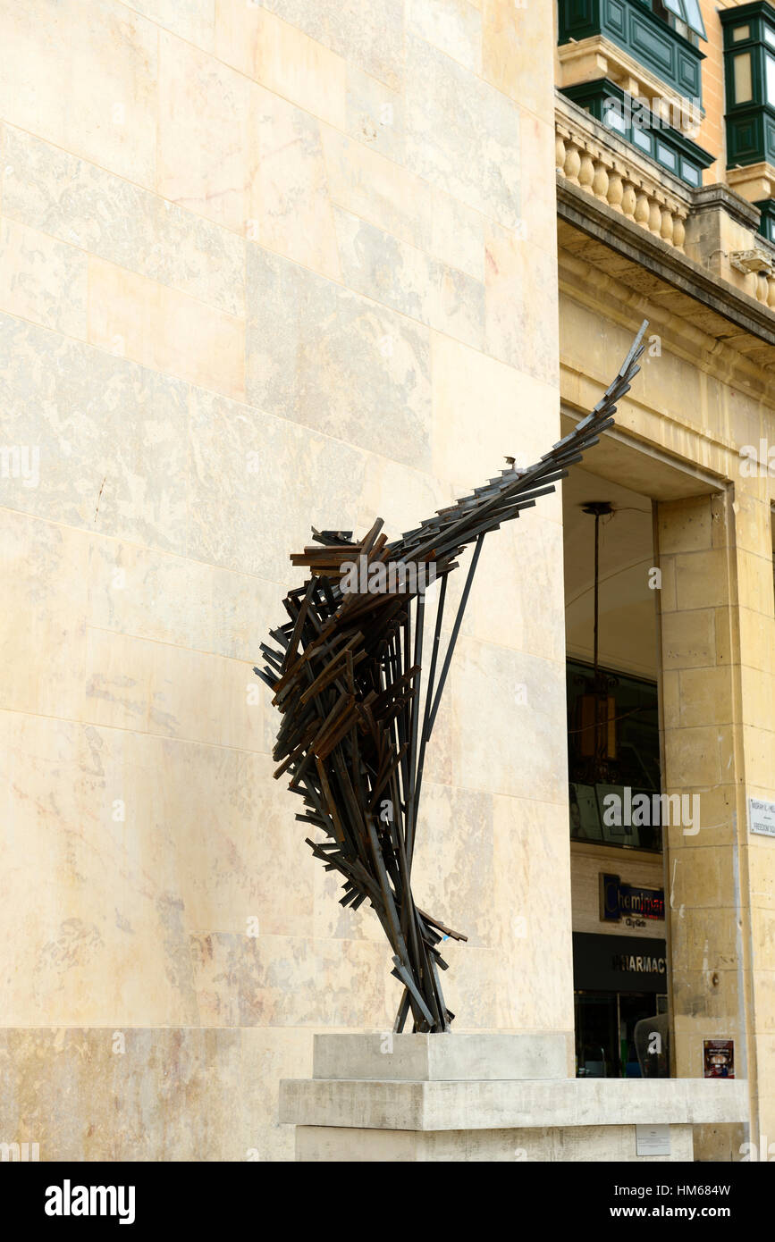 Esso tarag scultura arte installazione Noel Attard nattardo rappresentano illustrano riflettono una forte società unita La Valletta Malta Foto Stock