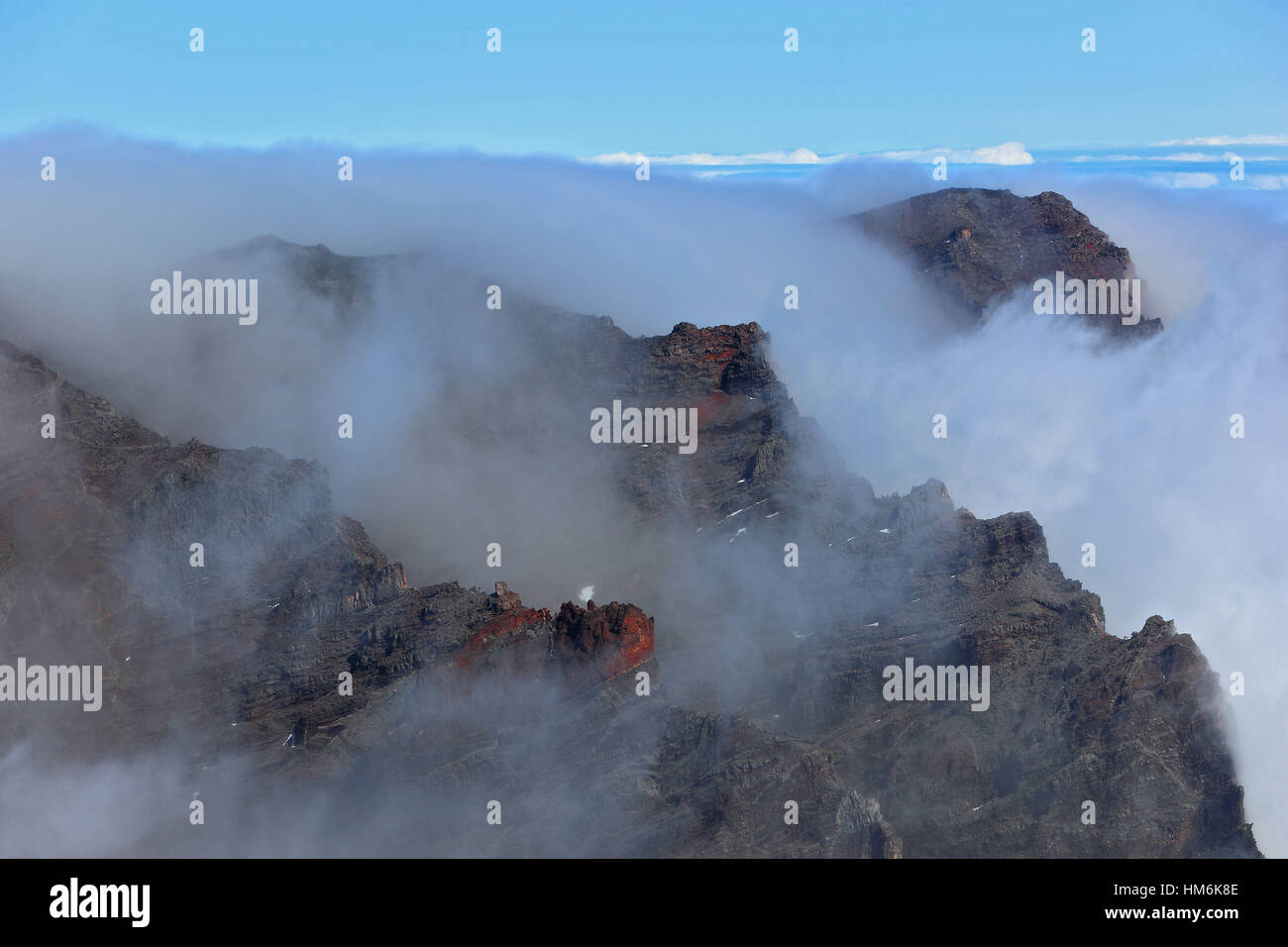 La Palma, Isola Canarie, coperto di nuvole, la Roque de los Muchachos nel Parco Nazionale de La Caldera de Taburiente Foto Stock