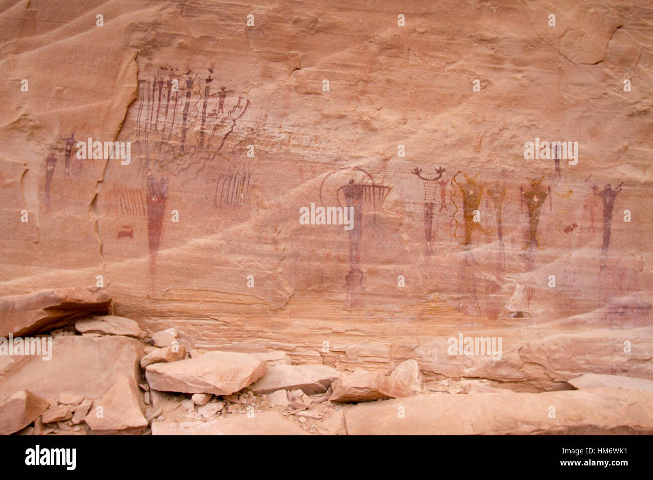 Arte Tribale su roccia Foto Stock