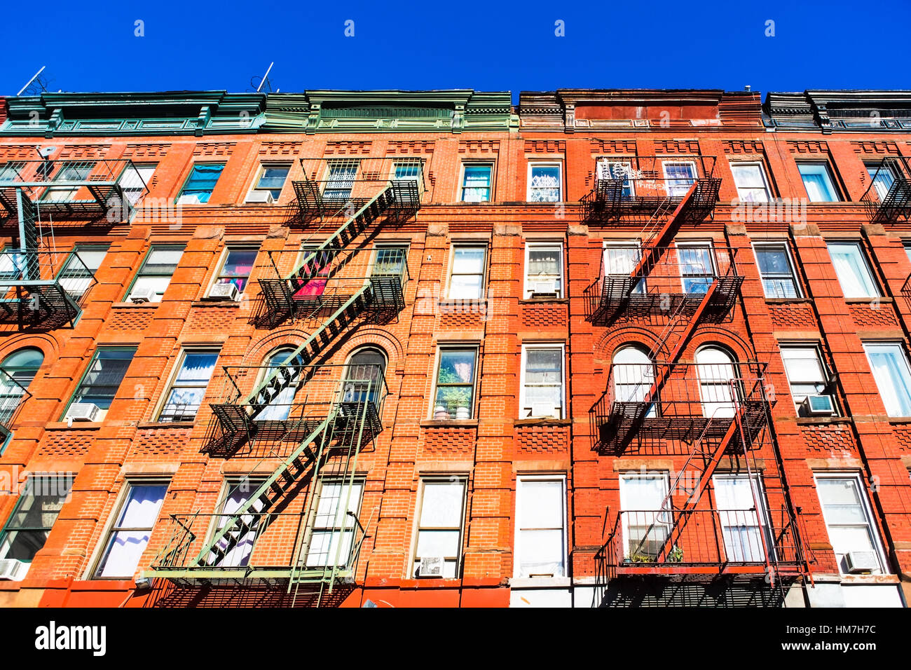 Stati Uniti d'America, New York New York City Fire sfugge di appartamenti Foto Stock