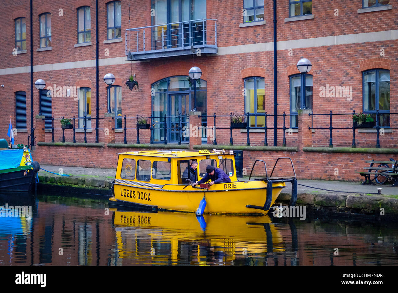 Leeds dock, taxi d'acqua, West Yorkshire, Inghilterra. Foto Stock