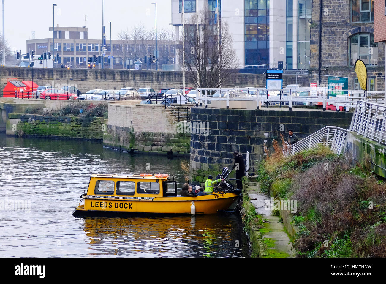 Leeds dock, taxi d'acqua, West Yorkshire, Inghilterra. Foto Stock