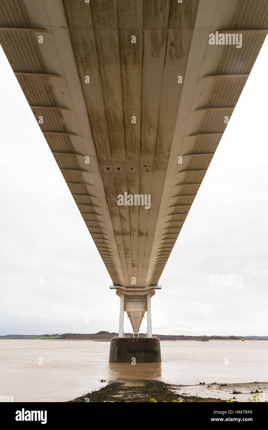 Severn Bridge (welsh Pont Hafren) attraversa dall'Inghilterra al Galles attraverso i fiumi Severn e di Wye. Foto Stock