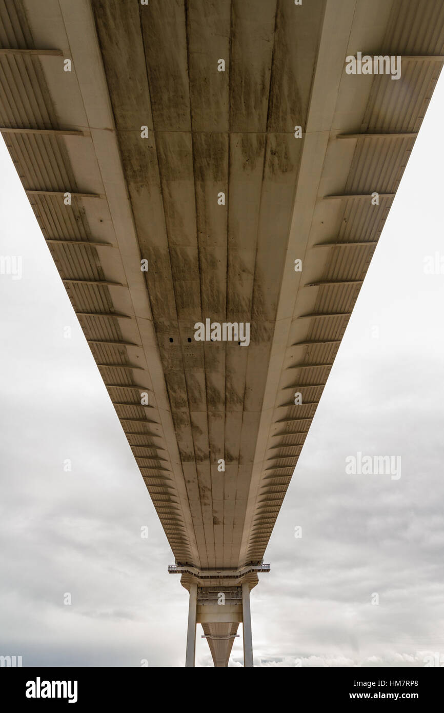 Severn Bridge (welsh Pont Hafren) attraversa dall'Inghilterra al Galles attraverso i fiumi Severn e di Wye. Foto Stock