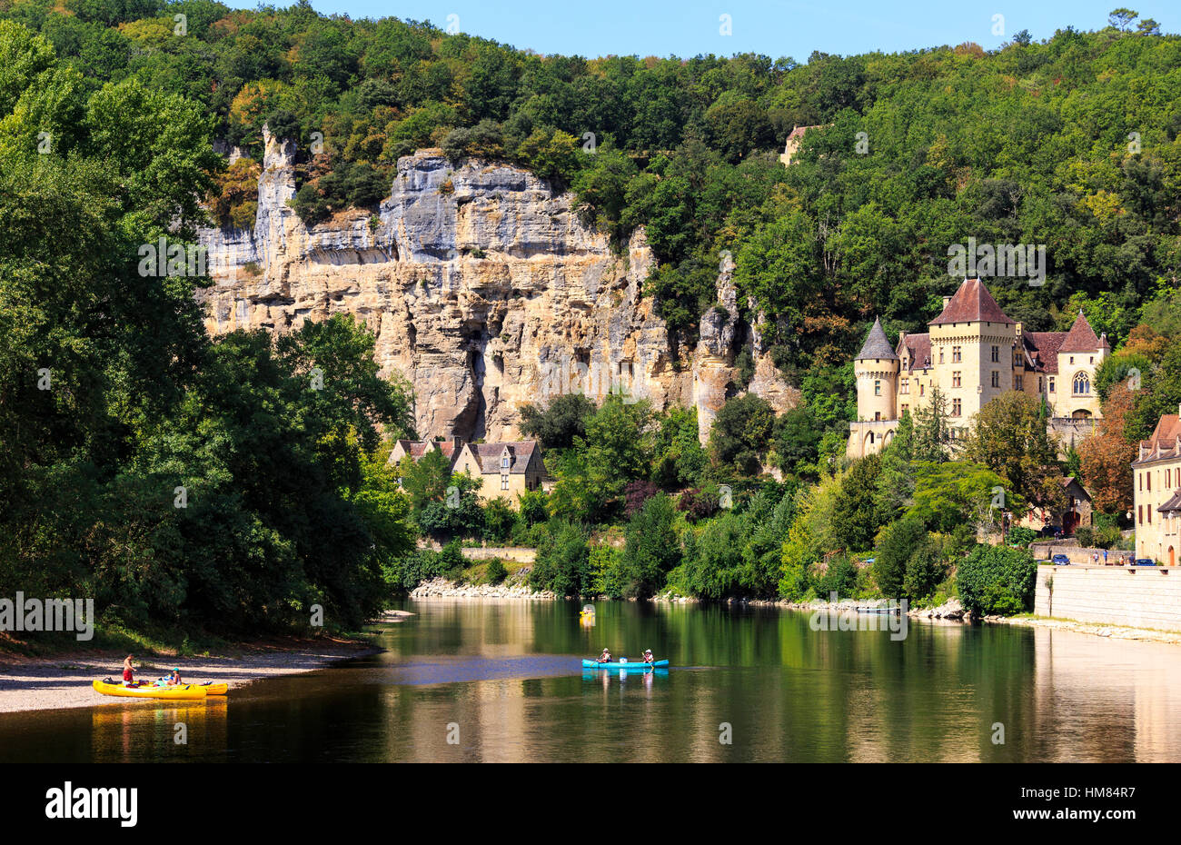 In canoa sul fiume Dordogne, La Roque Gageac, Francia Foto Stock