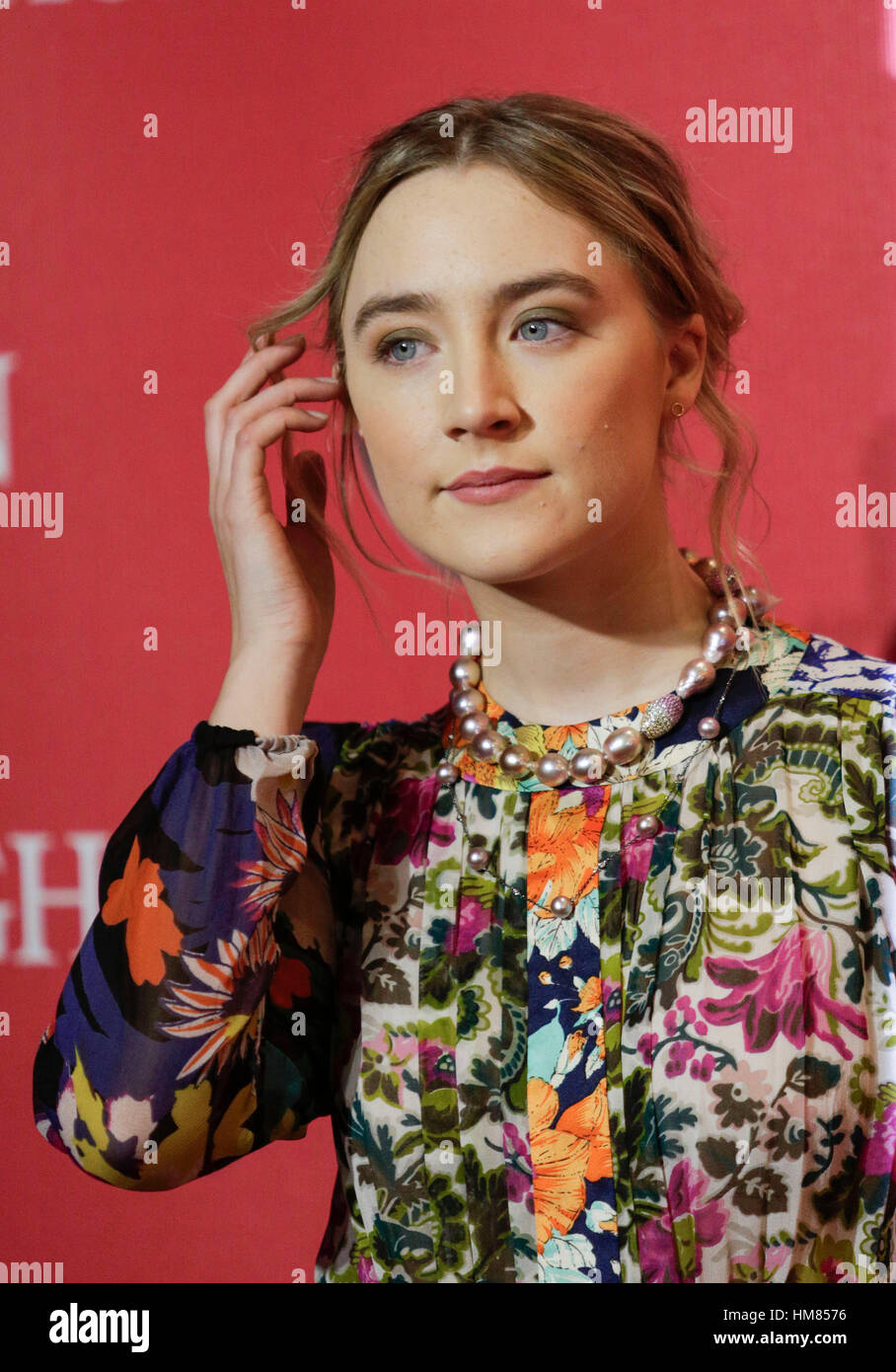 Saoirse Ronan arriva a 2016 Palm Springs International Film Festival di gala del 2 gennaio 2016 in Palm Springs, California. Foto di Francesco Specker Foto Stock
