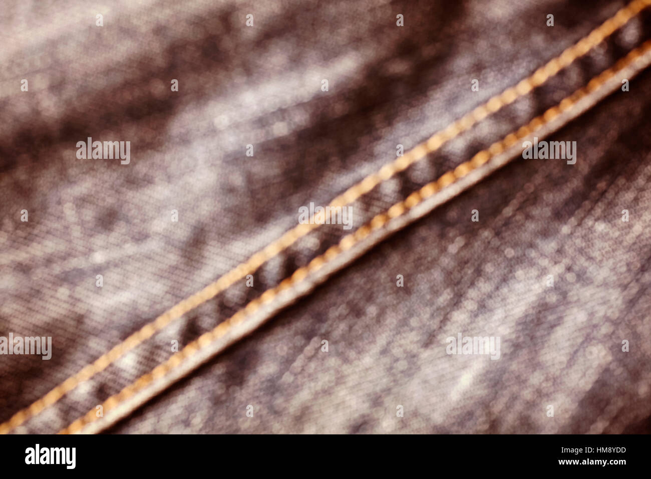 Retrò dai toni di colore sfumato sfondo astratto, chiudere l immagine del tessuto jeans. Foto Stock