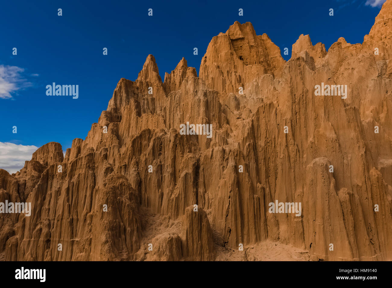 Pesantemente eroso Panaca Formazione, creando splendide guglie e scogliere di siltstone e mudstone, in cattedrale Gorge State Park, Nevada, STATI UNITI D'AMERICA Foto Stock