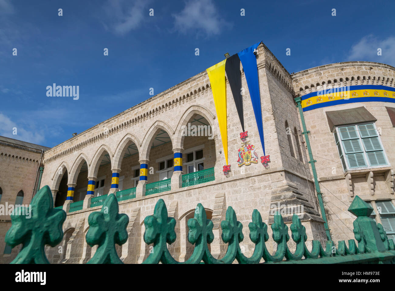 Il palazzo del parlamento nazionale in Piazza degli Eroi, Bridgetown, San Michele, Barbados, West Indies, dei Caraibi e America centrale Foto Stock