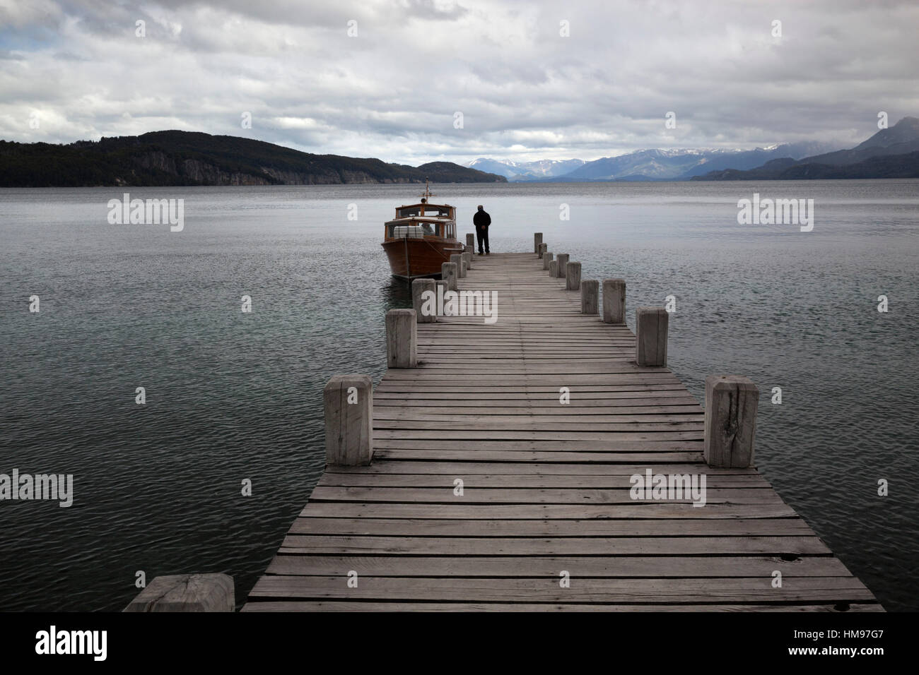 Pier sul Lago Nahuel Huapi, Villa La Angostura, Parco Nazionale Nahuel Huapi, nel distretto del lago, Argentina, Sud America Foto Stock