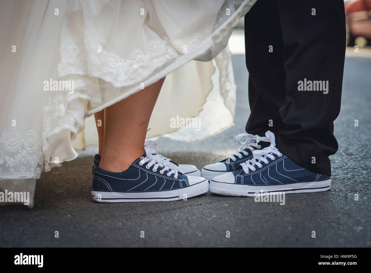 Converse sposa e altri tipi di scarpe personalizzate per matrimonio!