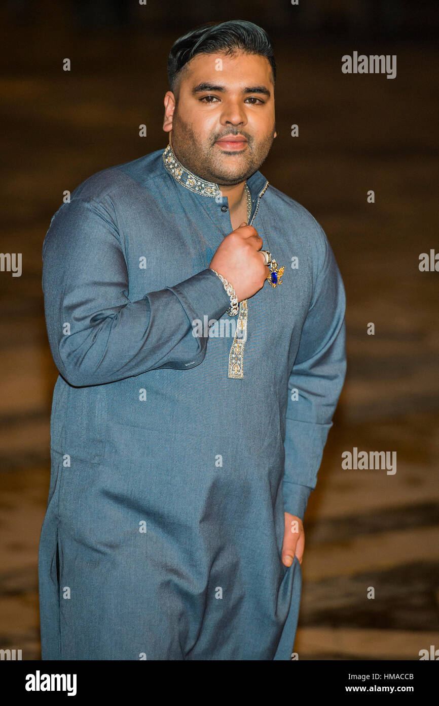 Guildhall di Londra, Regno Unito. 2° febbraio 2017. Naughty Boy - British Asian Trust 2017 della cena con ospiti d'onore il Principe del Galles e la duchessa di Cornovaglia alla Guildhall. La fiducia è stata fondata nel 2007 da Sua Altezza Reale il Principe del Galles per affrontare la diffusa povertà e disagio in Asia del Sud. Credito: Guy Bell/Alamy Live News Credito: Guy Bell/Alamy NewsCredit Live: Guy Bell/Alamy Live News Foto Stock