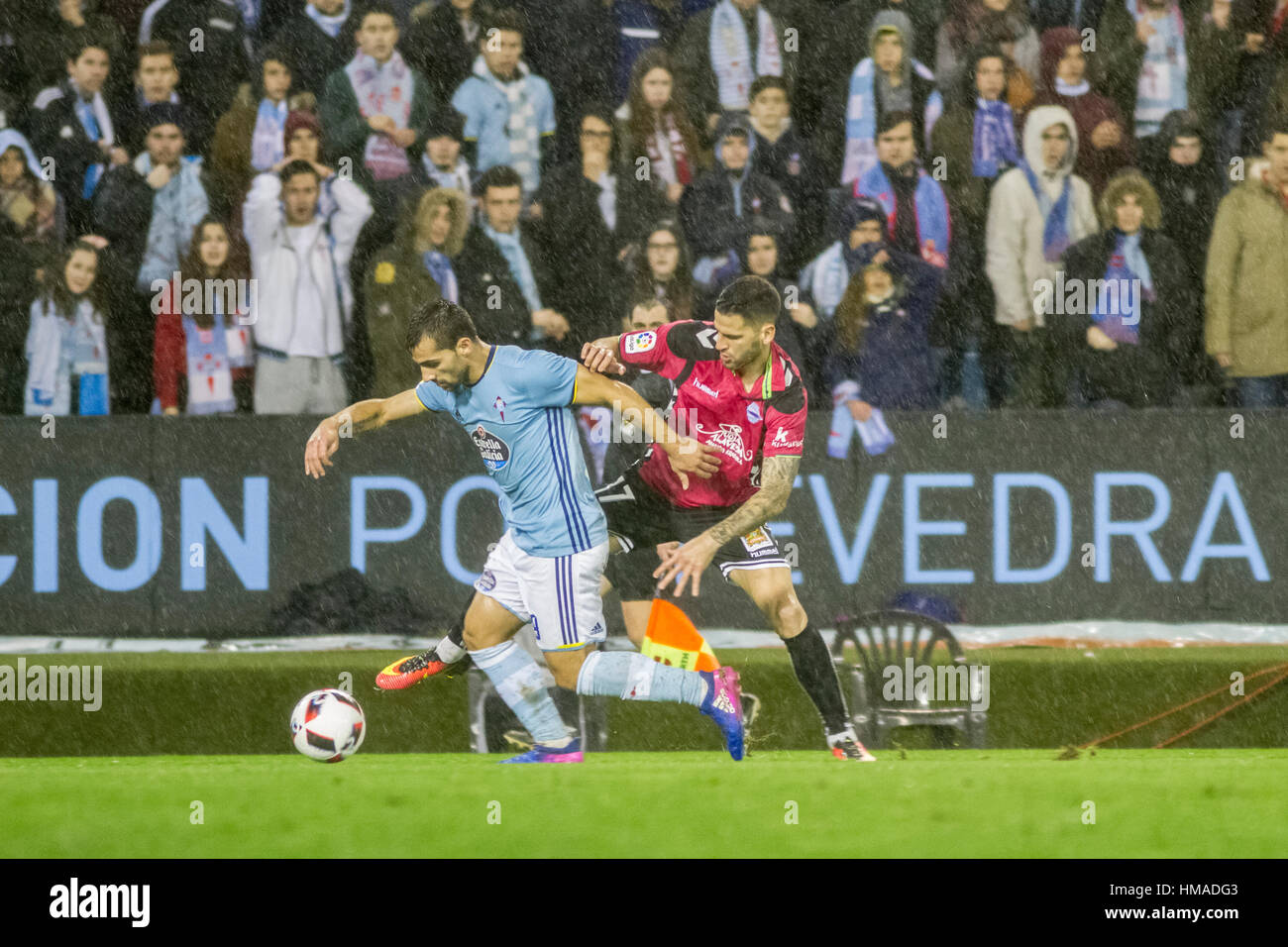 Vigo, Spagna. 2° febbraio 2017. La Copa del Rey semi-match finale tra il Real Club Celta de Vigo e Deportivo Alaves in Balaidos stadium, Vigo. Credito: Brais Seara/Alamy Live News Foto Stock