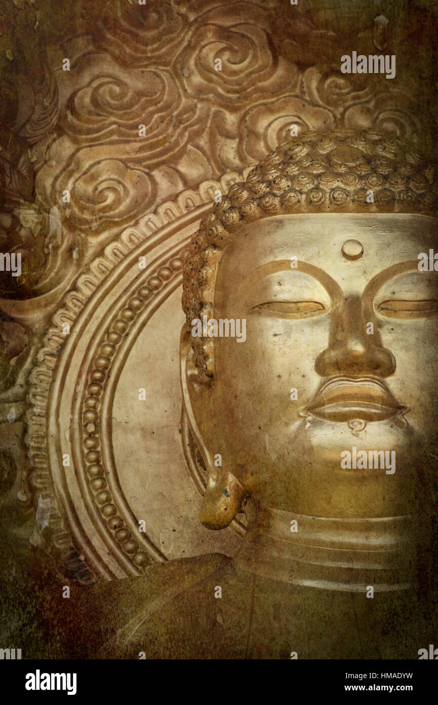 Golden Buddha con scuri filtro testurizzata Foto Stock