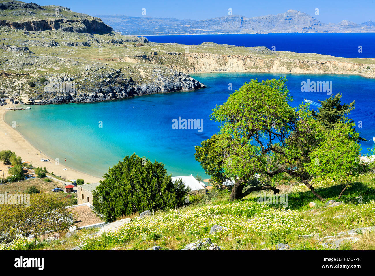 Megali Paralia spiaggia, Lindos, Rodi, Grecia Foto Stock