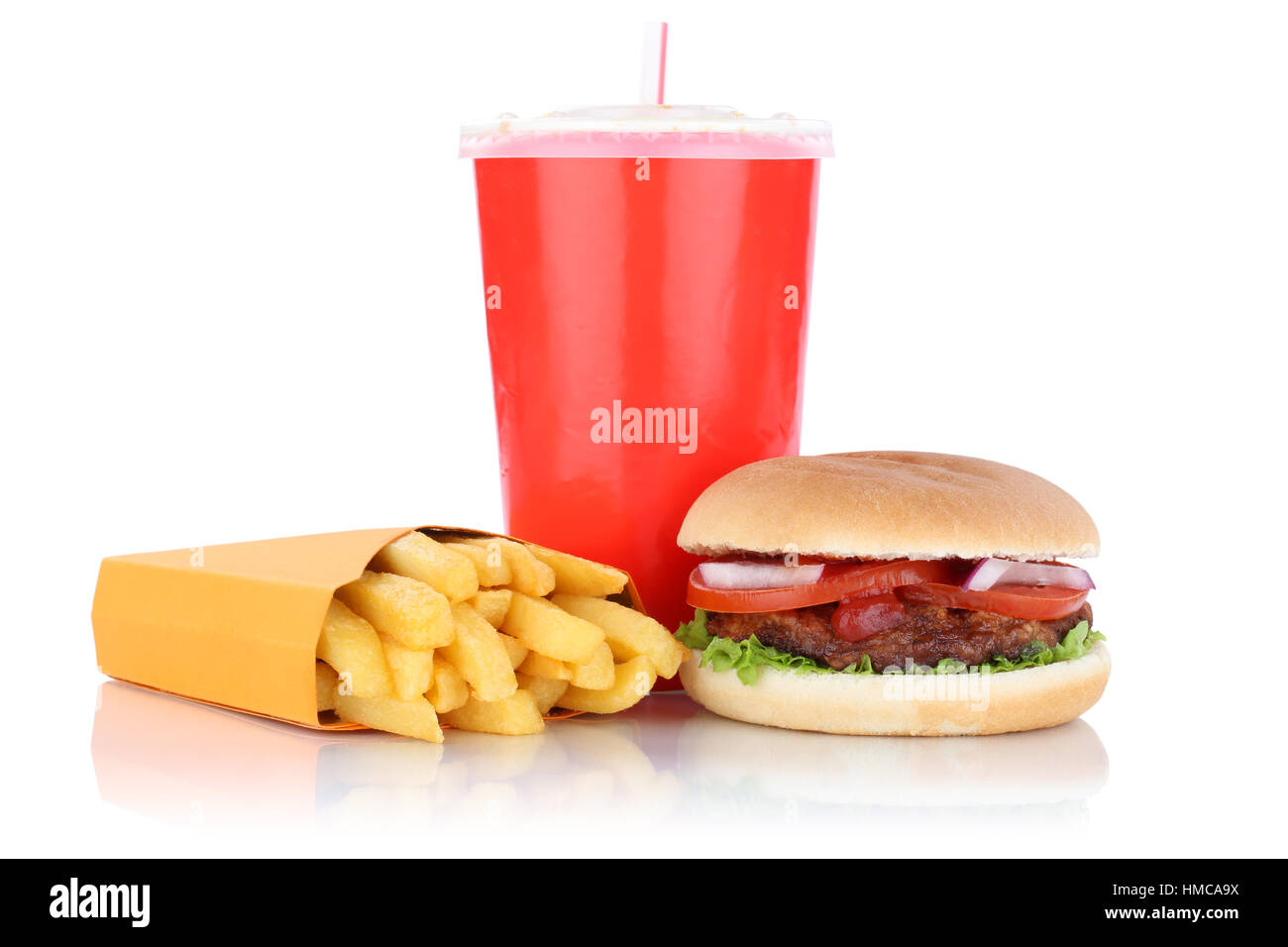 Hamburger e patatine menu combo pasto fast food drink isolato su uno sfondo bianco Foto Stock